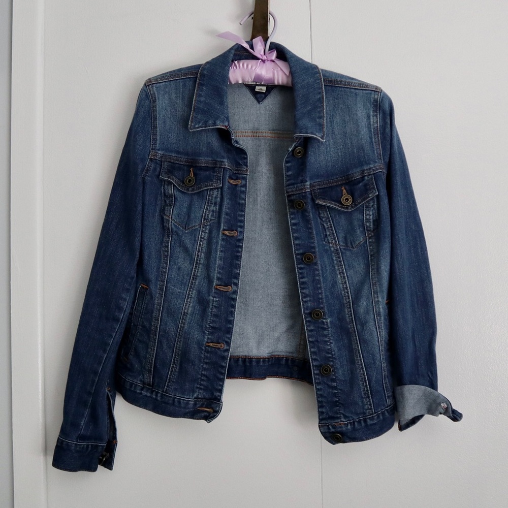 Tommy Hilfiger denim jacket